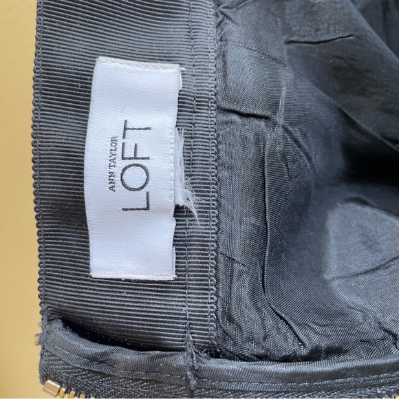 Gold & black tweed skirt with black mesh over lay. Loft - Picture 4 of 4